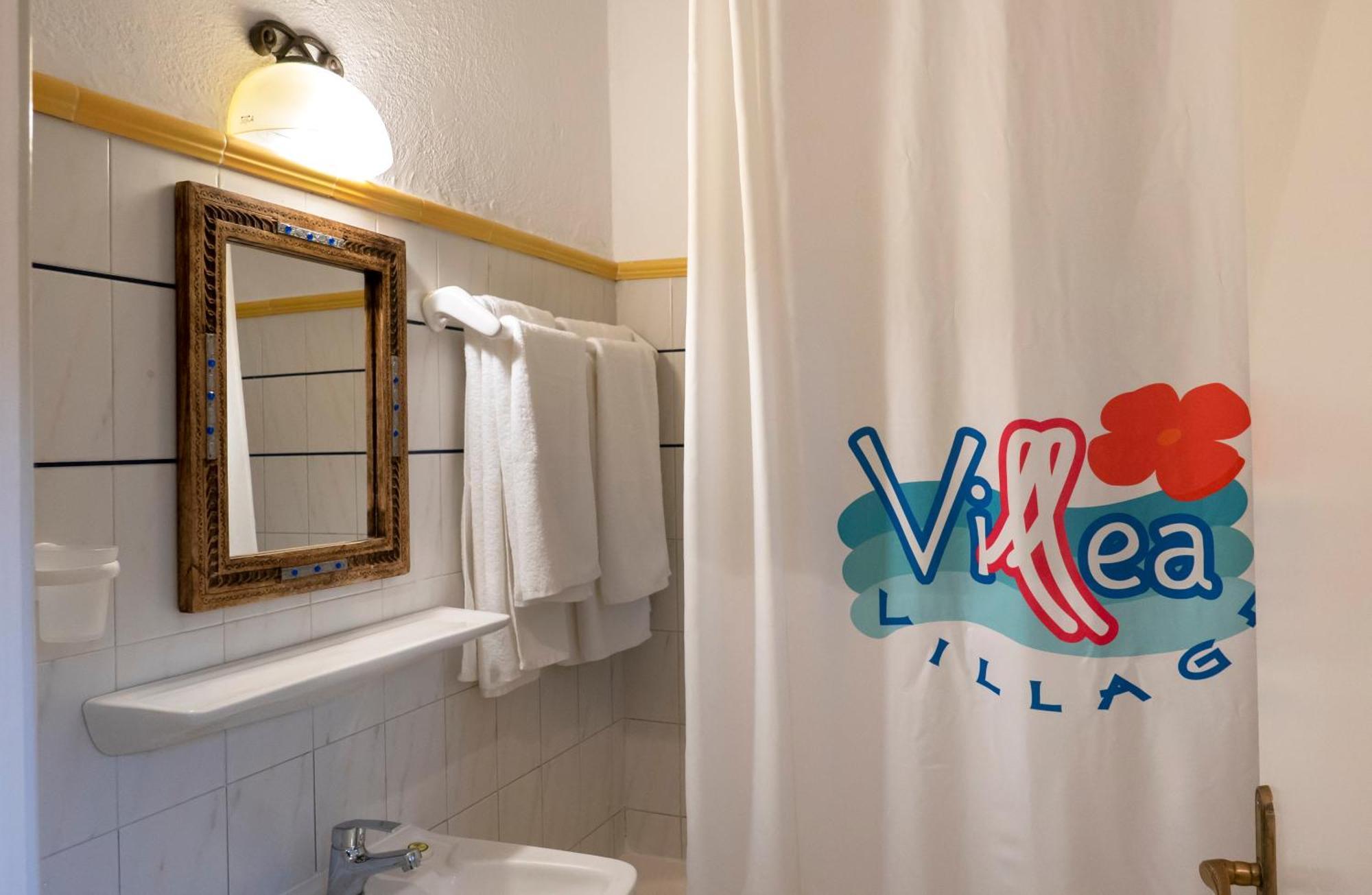 Villea Village Makrýgialos Eksteriør bilde